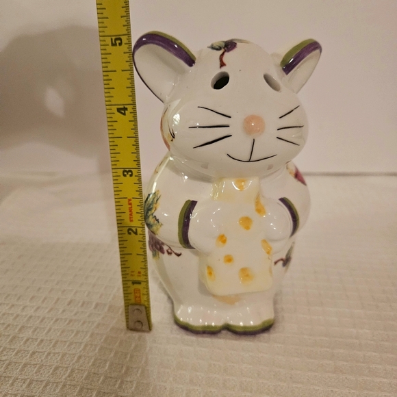 Bella Casa By Ganz Ceramic Mouse Figurine Parmesan Cheese Shaker ~ 5" Tall - Picture 8 of 9